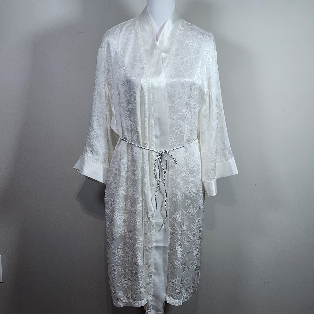 Vintage Satin Robe Womens 16 White Jacquard Long Kimono Sleepwear Feminine